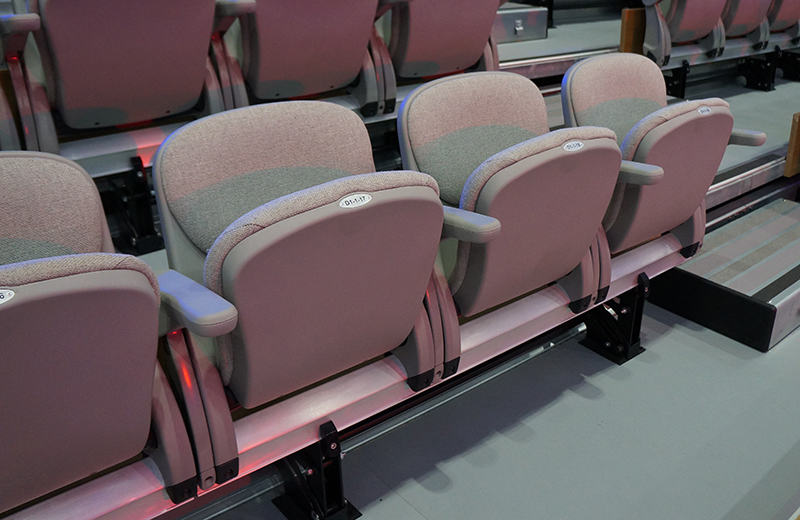 キッコーマンアリーナ（町田市立総合体育館）の座席を解説。初めてのプロレス観戦！