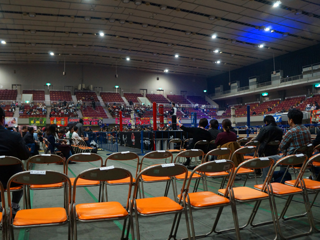 横浜文化体育館の座席・席順・アクセスを解説！初めてのプロレス観戦